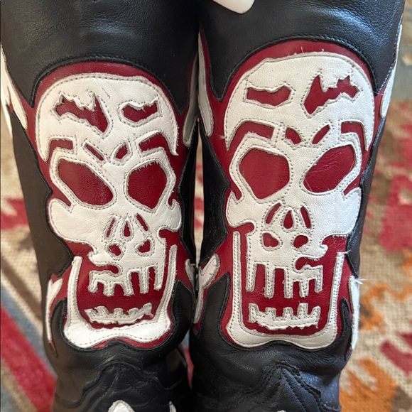 Corral Black and White Skull Heeled Boots - Picture 6 of 9